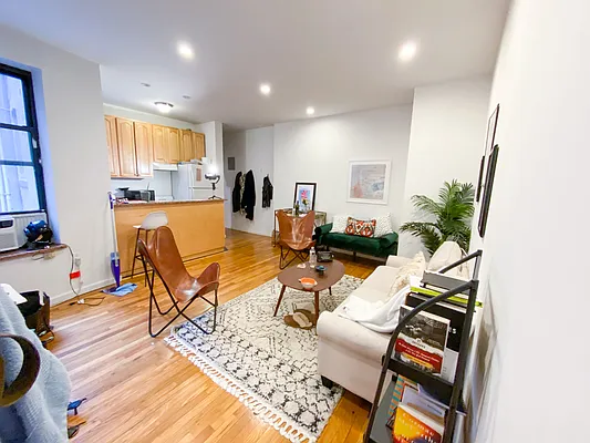 Rented by Union Square Property Management | media 5