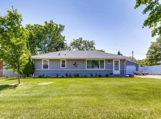 7873 Gresham Ln S, Cottage Grove, MN 55016
