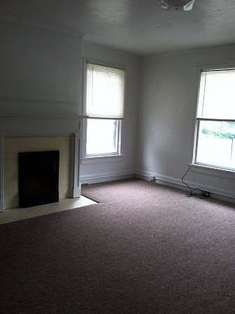 2nd image of 1013 Locust Ave