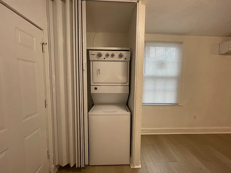 1917 Erline Dr — Photo 7
