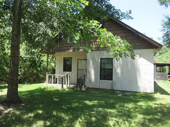 3rd image of 203 Laney Dr
