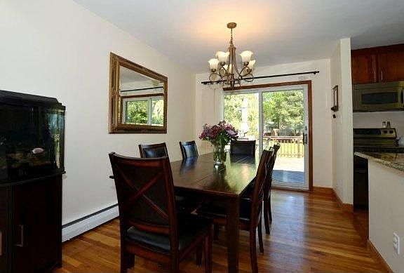Dining Room - Sliding Doors