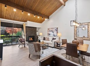 469 Central Ave, Mountain View, CA 94043