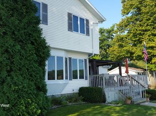 1805 W 600 N, Howe, IN 46746