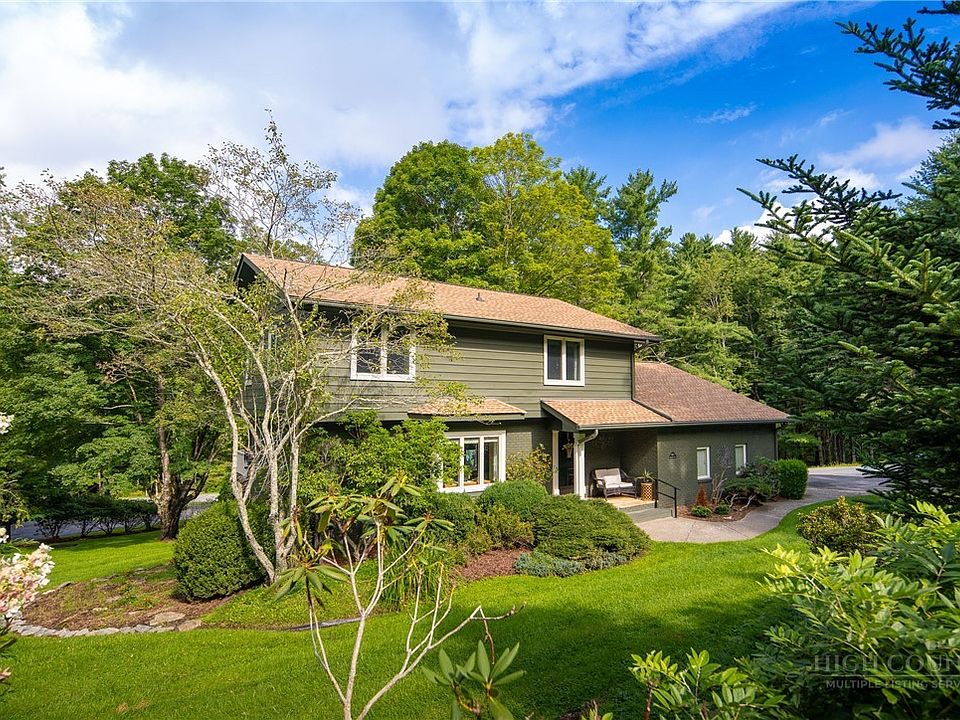1st image of 403 Blairmont Drive
