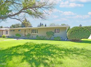 1149 N Maple, Watertown, SD 57201