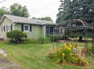 1502 Superior St, Aurora, IL 60505