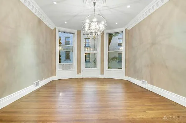 Rented by Aventana | media 13