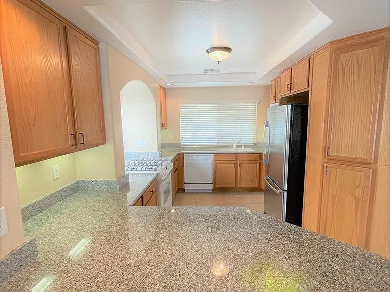 10595 Salmon Leap St — Photo 11