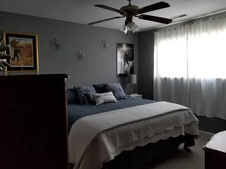 Bedroom 3 of 4