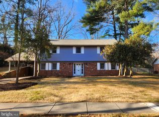 6702 Old Stage Rd, Rockville, MD 20852