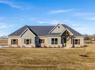 1001 Hennesay Park, Springtown, TX 76082