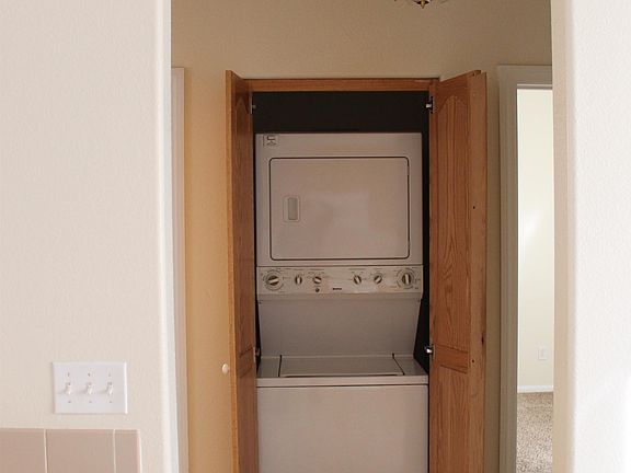 stacking washer and dryer