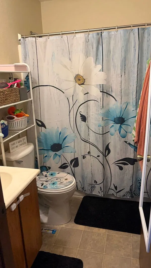 2 bedroom apartment. Includes all utilities! — Photo 2