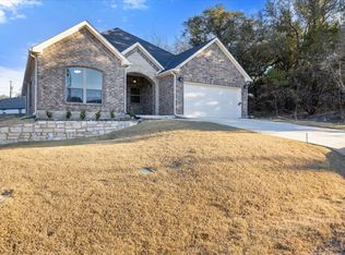 2519 Hillcrest Dr, Granbury, TX 76048