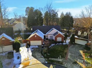 5906 Vireo Ct, Charlotte, NC 28269