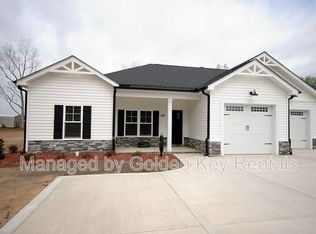 430 S Center St, Princeton, NC 27569