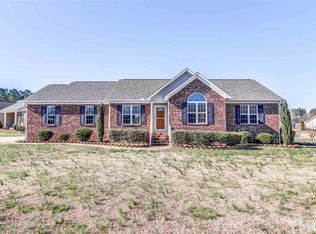 8 Abba Cir, Middlesex, NC 27557