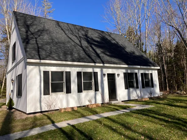 1020 Bayside Road, Trenton, ME 04605