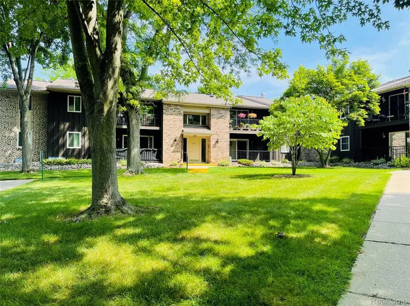 6131 Western Dr Unit 45, Saginaw, MI 48638