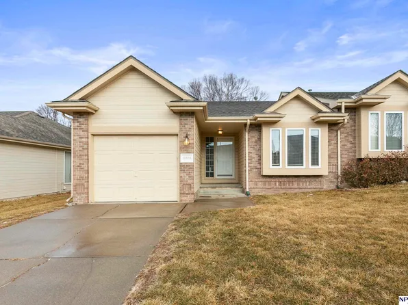 16608 Drexel St, Omaha, NE 68135