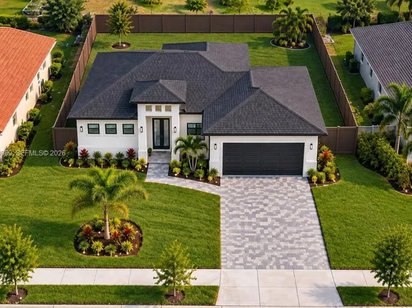 1032 NW 33rd Pl, Cape Coral, FL 33993