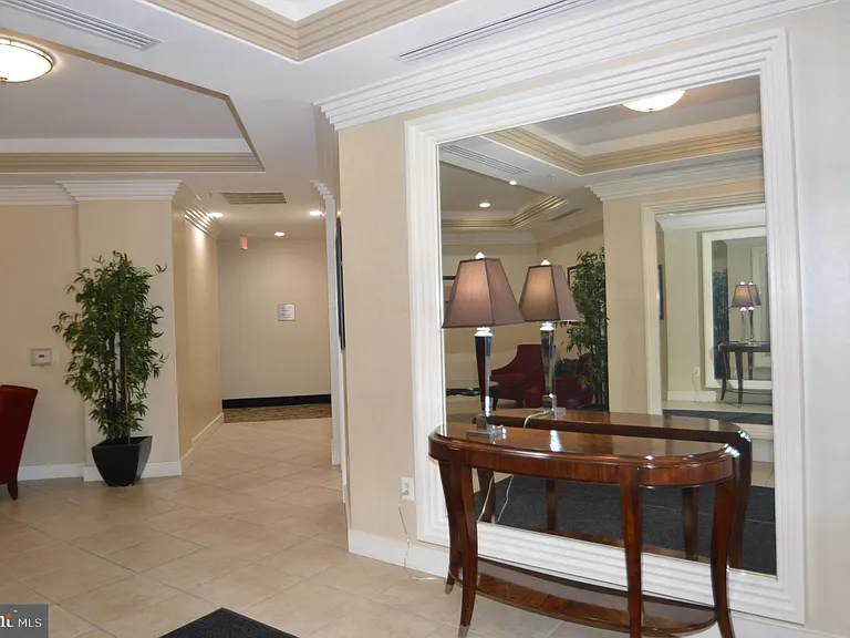 4490 Market Commons Dr #412 — Photo 21