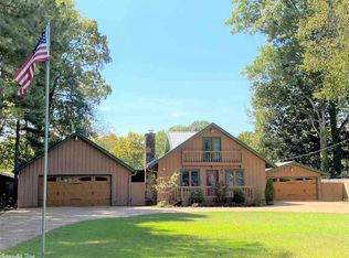 405 River Dr, Heber Springs, AR 72543