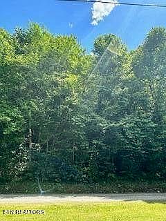 1st image of Lakeview Dr