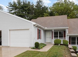 1329 Village Dr #35, Spring Grove, PA 17362