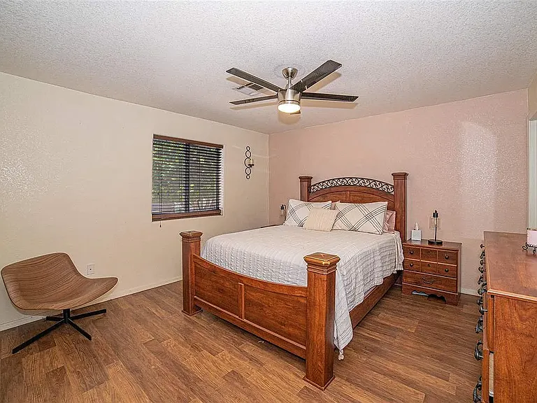 5435 E 30th Pl — Photo 10