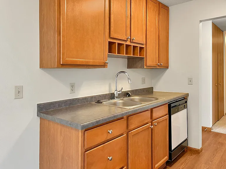 View Pointe Apartments — Photo 21