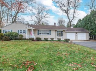 38 Garland Ave, Ramsey, NJ 07446