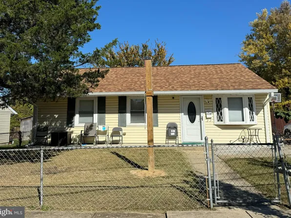 1110 Vinson St, Oxon Hill, MD 20745