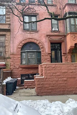 Rented by Sotheby's International Realty | media 6