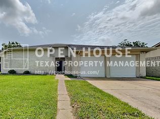 7334 Skybright Ln, Houston, TX 77095