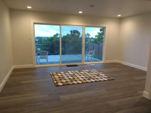 14615 Saturn Dr #B, San Leandro, CA 94578