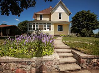 129 W Main St, Gillett, WI 54124