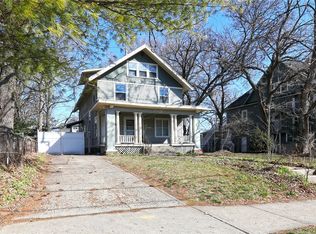 2805 Cottage Grove Ave, Des Moines, IA 50311