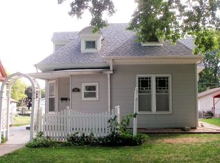 1927 8th Ave, Kearney, NE 68845