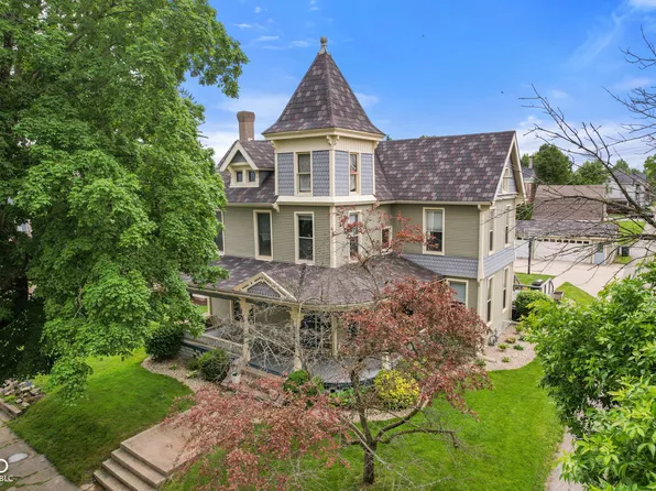 511 N Perkins St, Rushville, IN 46173