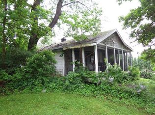12286 Shumaker St, Conneaut Lake, PA 16316