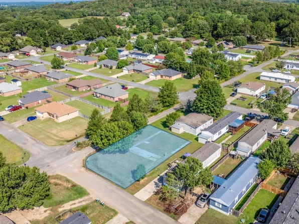 3400 Perryville Dr, Conway, AR 72032