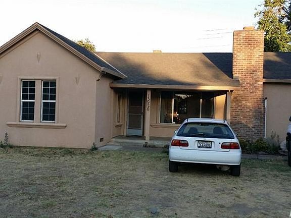 3rd image of 13920 E Main St