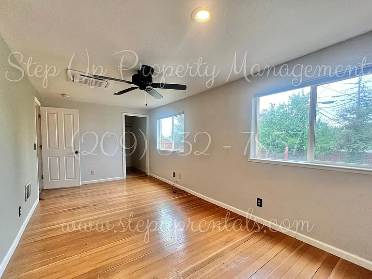 816 Oneida St — Photo 11