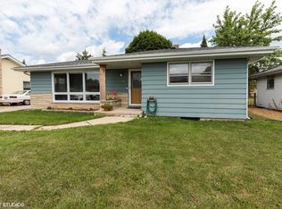 2314 W Glen Flora Ave, Waukegan, IL 60085