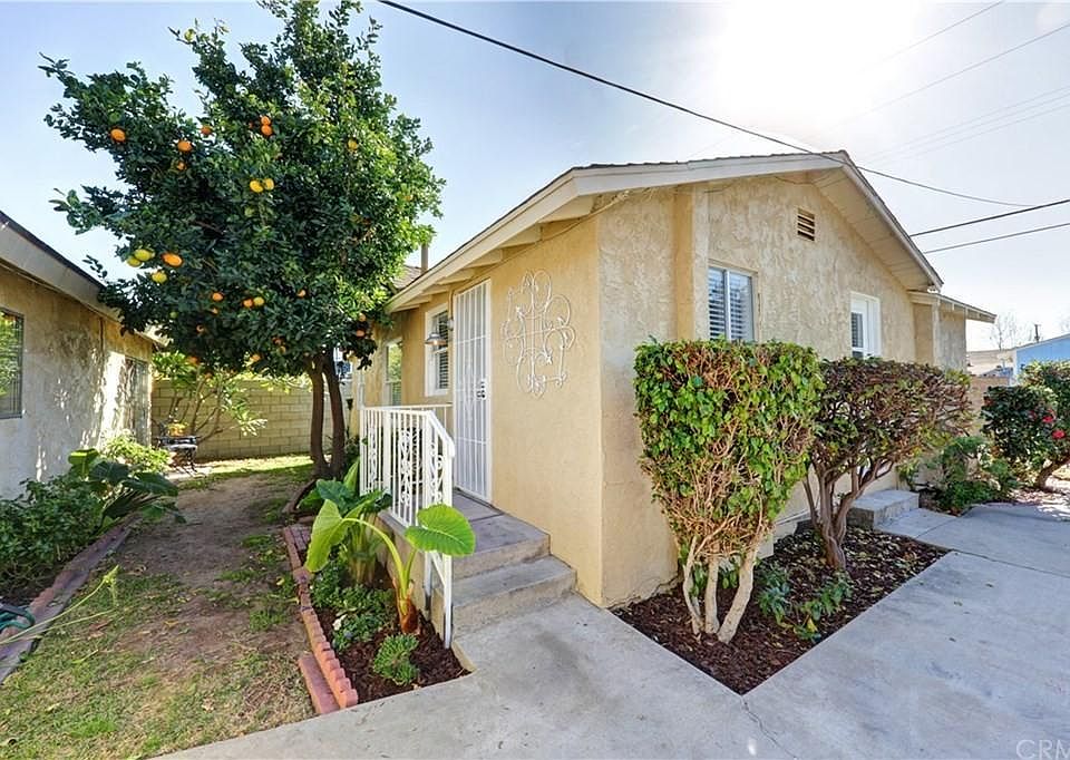 1st image of 8112 Comolette Ave
