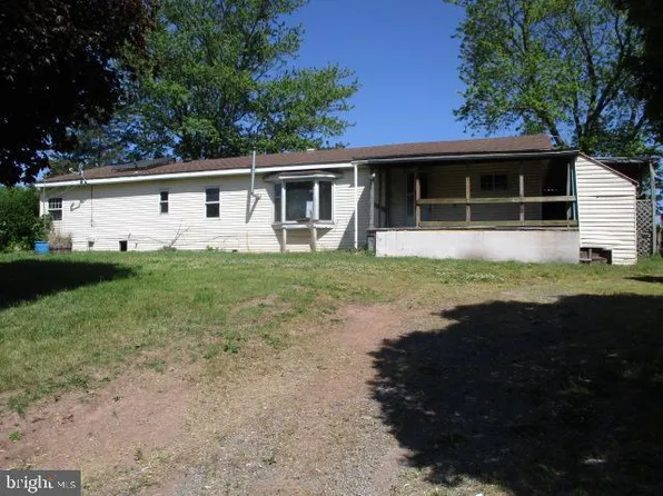 817 Route 25, Millersburg, PA 17061