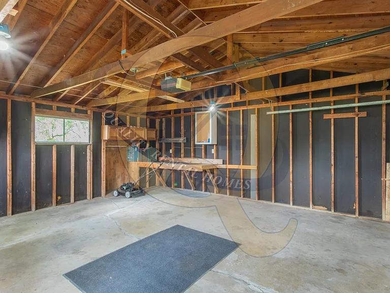 4380 Old Colony Dr — Photo 25