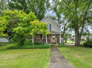 34579 Bainbridge Rd, North Ridgeville, OH 44039